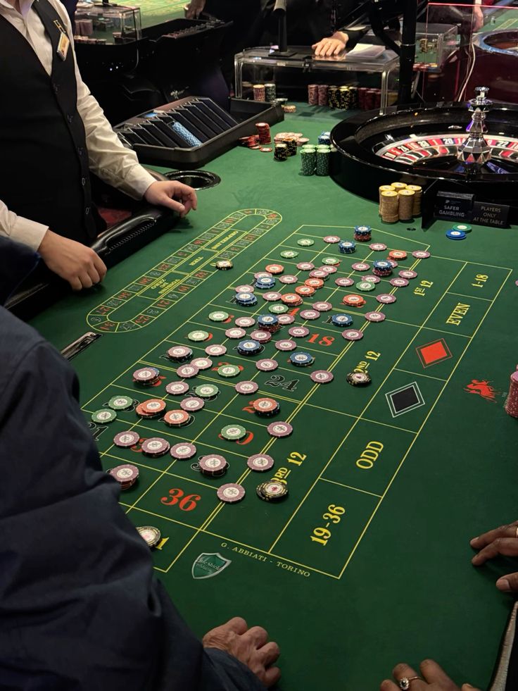PLAYACE پر آن لائن سلاٹس کے بارے میں